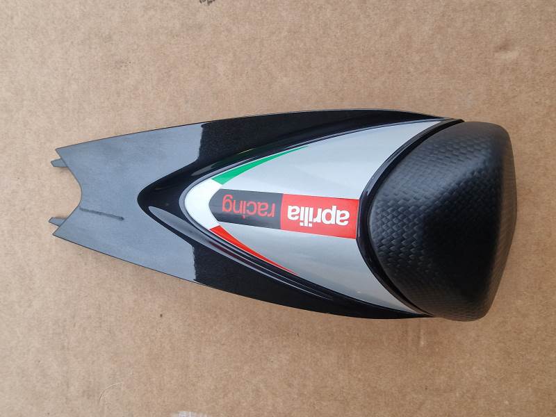 Aprilia rsv4 rf 2015 unghia monoposto originale