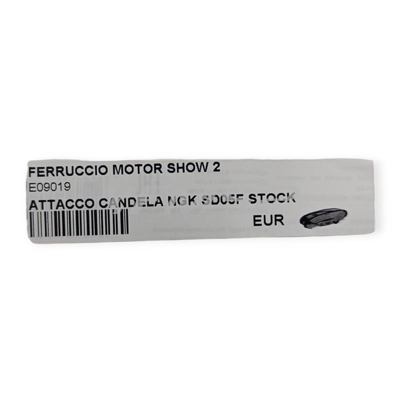 Attacco candela ngk sd05f stock nr.8022, ricambio E09019