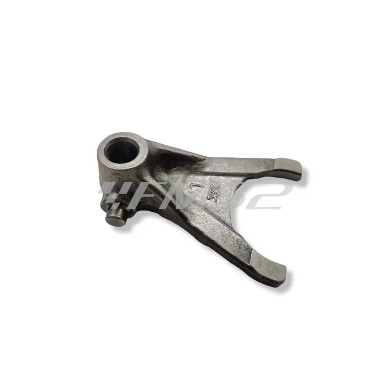 Forchetta 1 cambio motore AM6 completa di perno cromato originale Malaguti, ricambio 73301100