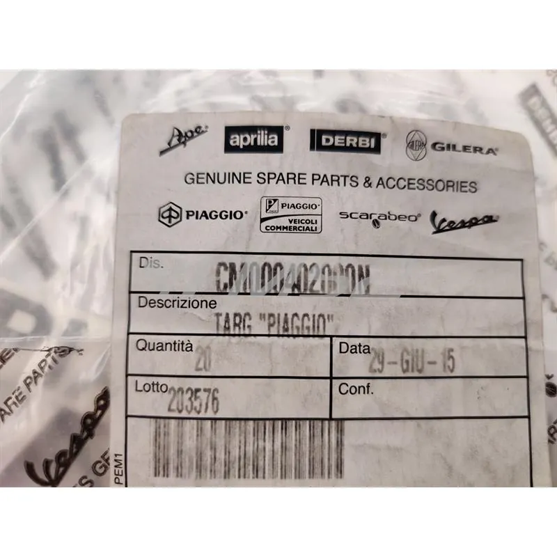 Targhetta piaggio, ricambio CM000402000N